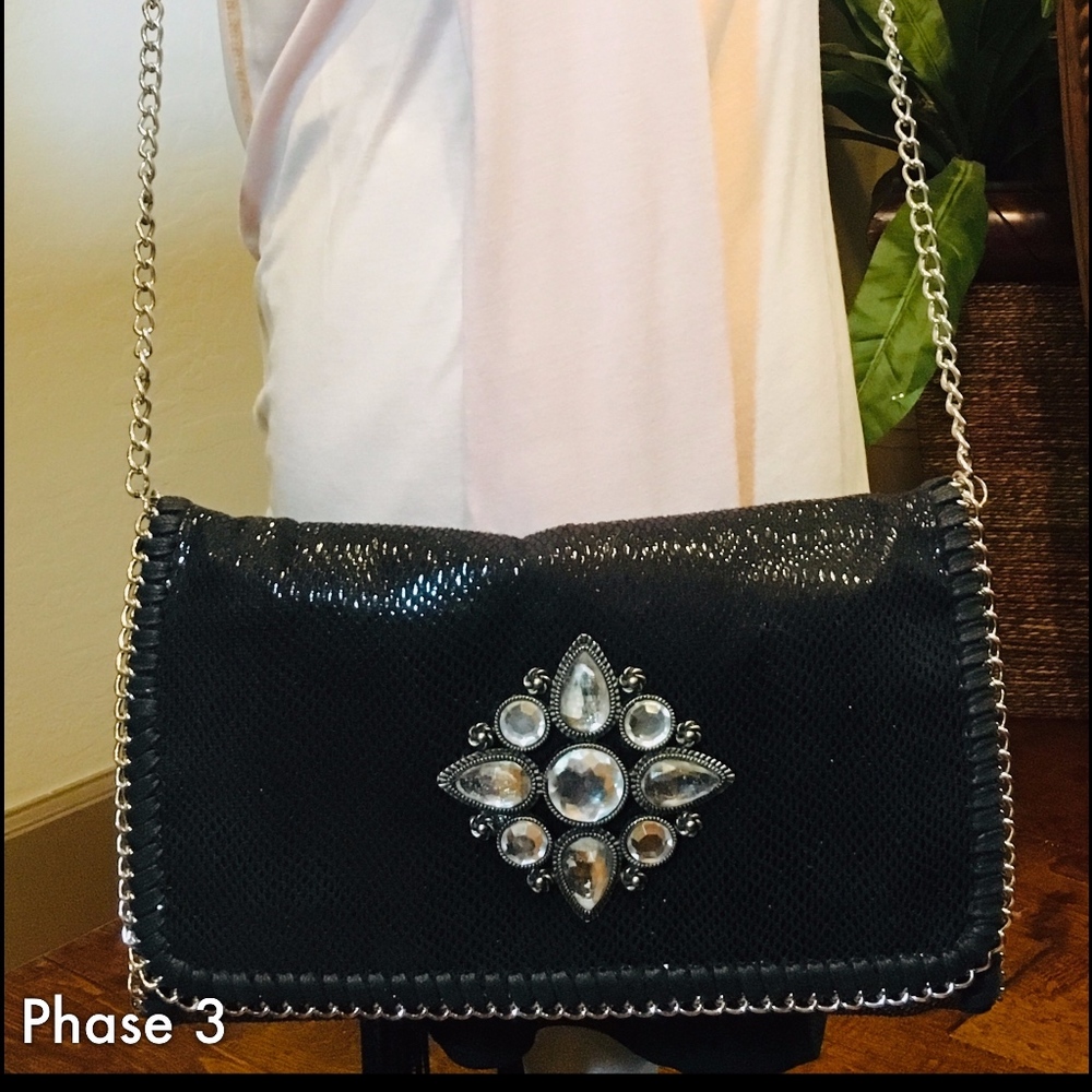 Black Edgy Clutch